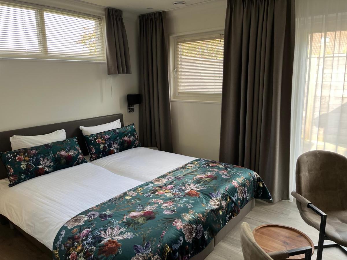 Luxe Kamer Chambre Renard Met Eigen Terras Zoutelande Exterior photo